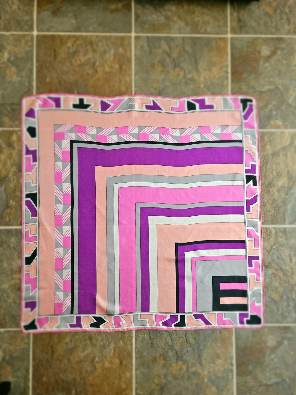 Vintage Geometric Patterned Satin Scarf - Picture 2 of 5